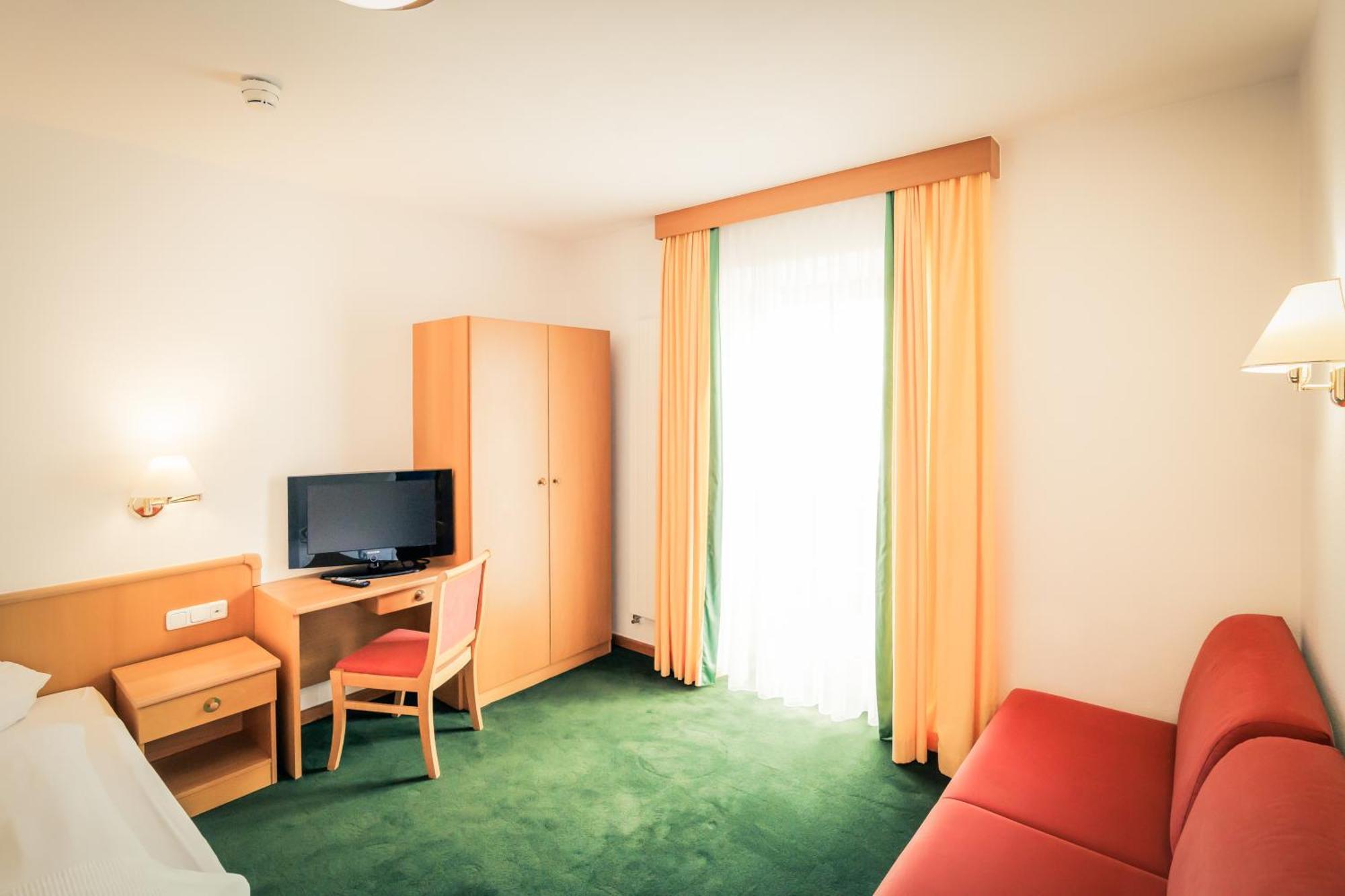 Posthotel Lechtal, Arlberg Holzgau Exterior photo